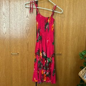 Flowy beach or going out dress